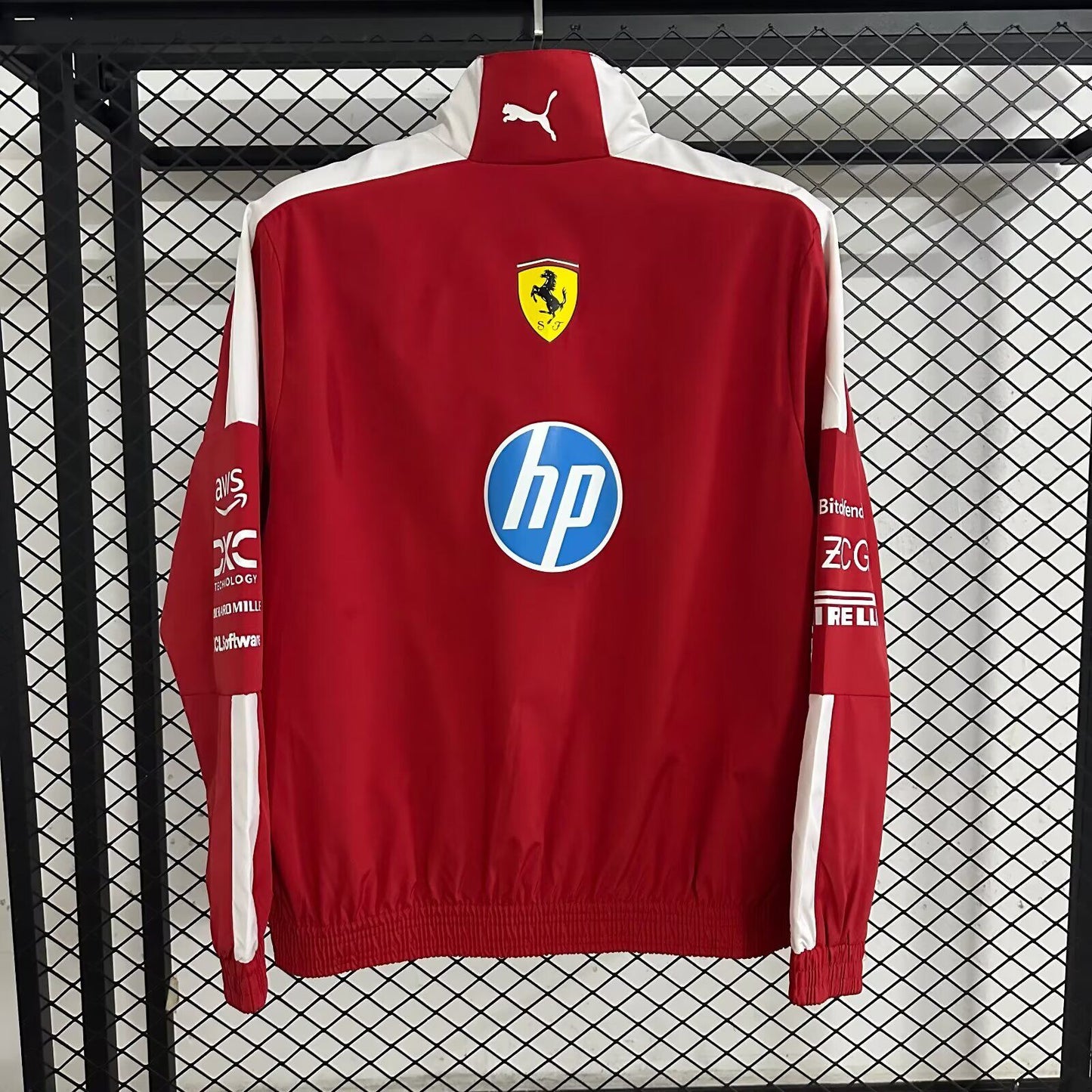 Casaco Ferrari 2025